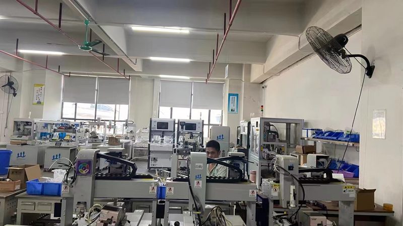 小型非标自动化设备：规格参数揭秘